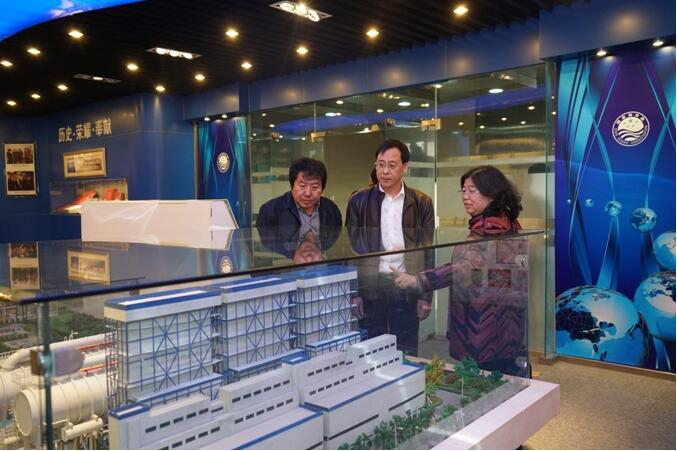 林山青副局长强调：掌握“海水淡化核心技术”是淡化所做大做强、建国际一流研究所的生命线 国家海洋局副局长林山青莅临我所调研指导工作